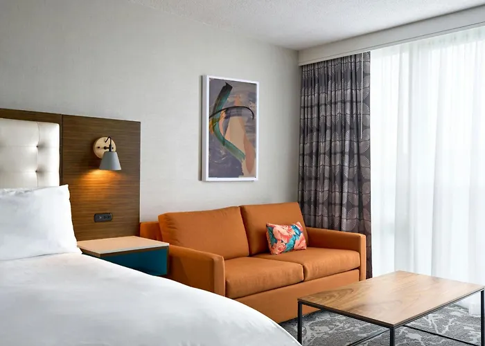Renaissance Meadowlands Hotel