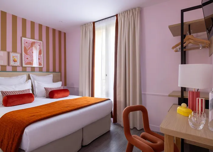 Hotel La Folie Des Pres - Saint-Germain-Des-Pres Paris