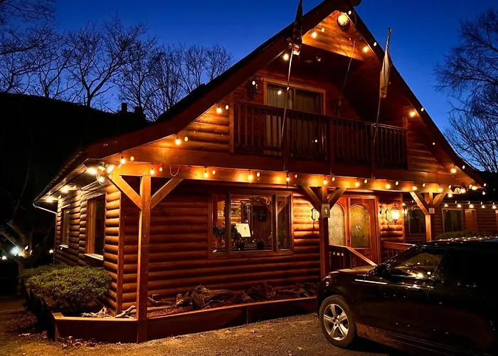 Xenia Lodge
