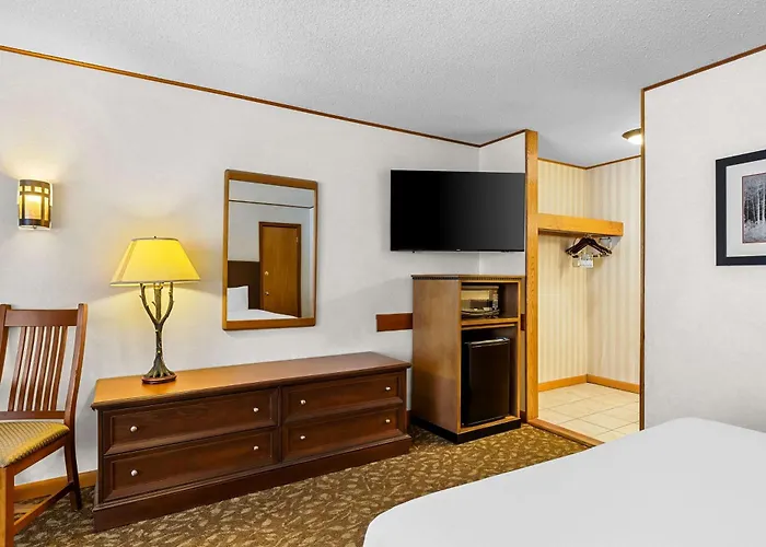 Best Western Adirondack Inn