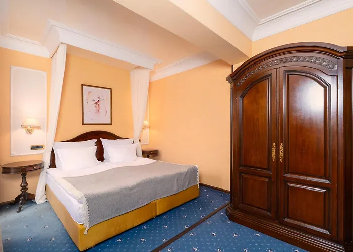 Festa Winter Palace Hotel