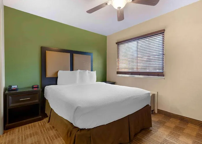 Extended Stay America Select Suites - Orlando - Lake Mary - 1040 Greenwood Blvd