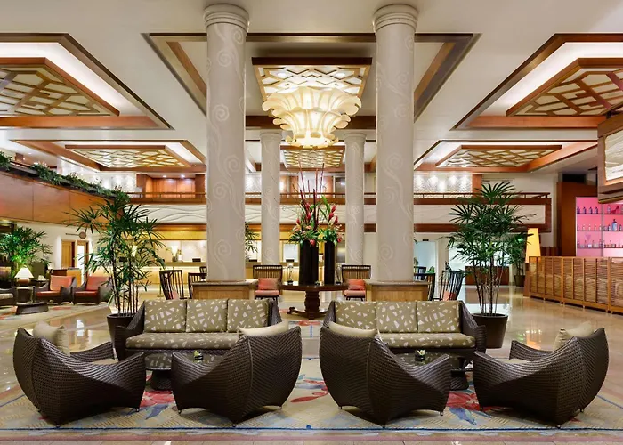 Hilton Waikiki Beach Resort & Spa