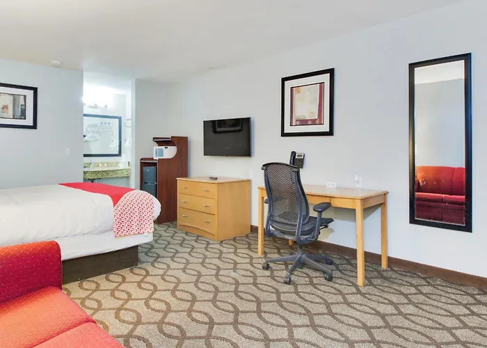 Oyo Hotel Ingleside Tx