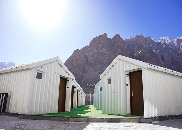 Lodges By Baron Hunza Attabad Lake