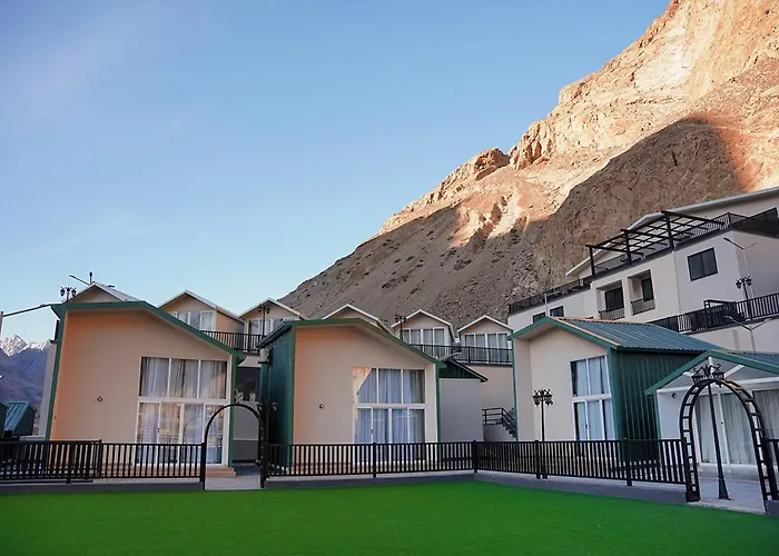 Lodges By Baron Hunza Attabad Lake