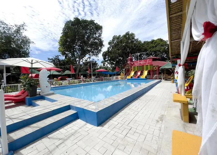 Red Apple Hotel And Resort San Juan Batangas