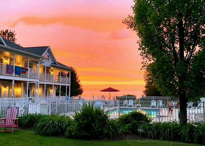 Bay Breeze Resort Ephraim