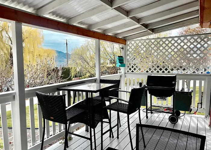 Peachland Beach Resort