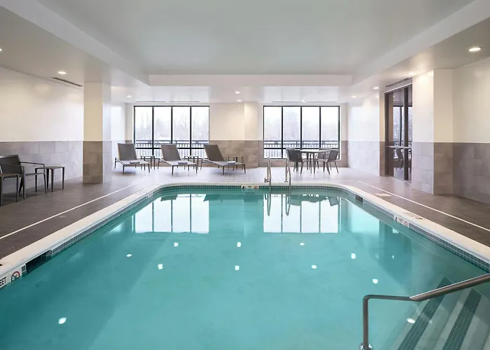Courtyard By Marriott Saratoga Springs