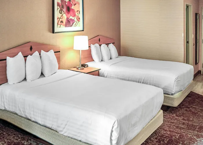 Crystal Inn Hotel & Suites - Midvalley