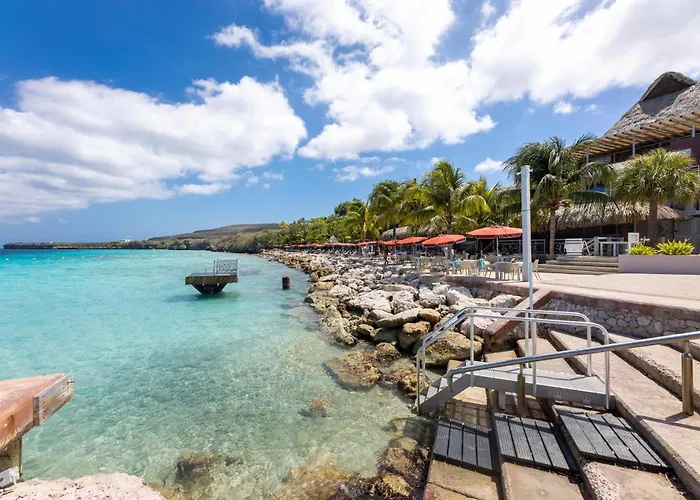 Coral Estate Luxury Resort
