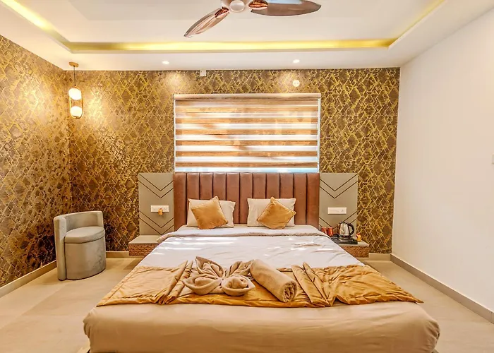 Kaadgal Resort