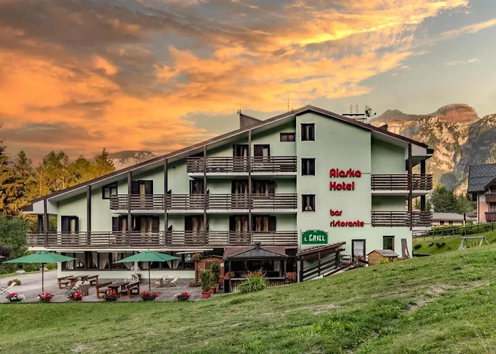 Experience Alaska Hotel
