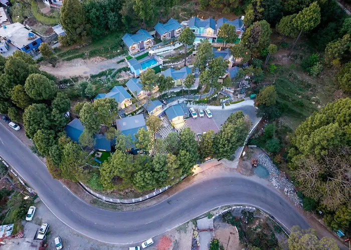 Dls Nature Trinket Resort - Dalhousie With Swimming Pool