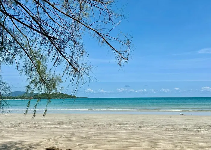Twinbay Resort