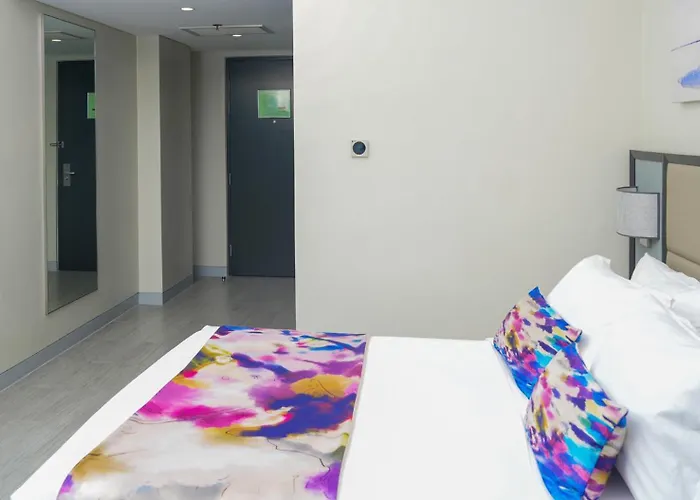 Savoy Hotel Manila Near Airport Naia Terminal 3 Mnl