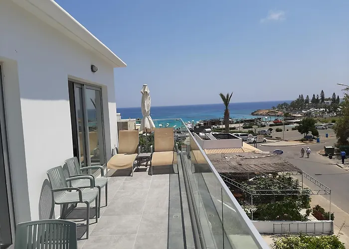 Protaras Plaza Hotel