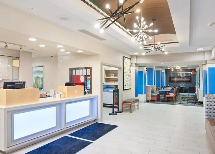 Holiday Inn Express And Suites Stroudsburg-Poconos By Ihg