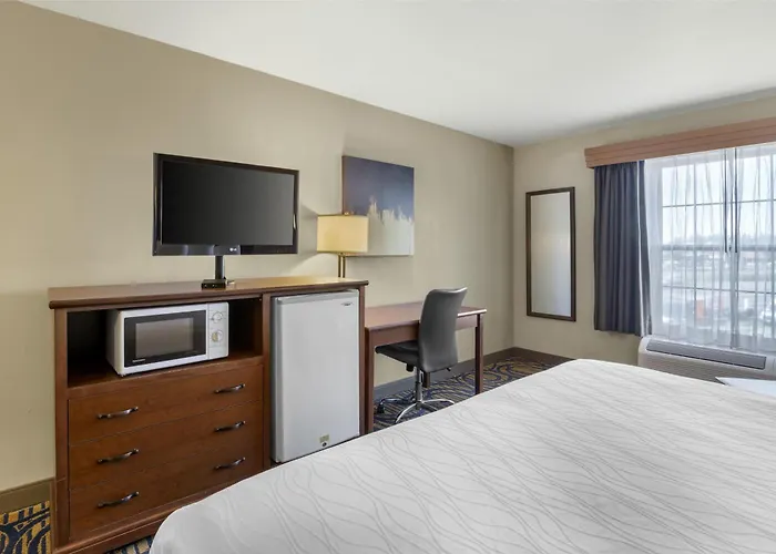 Best Western Woodburn Inn