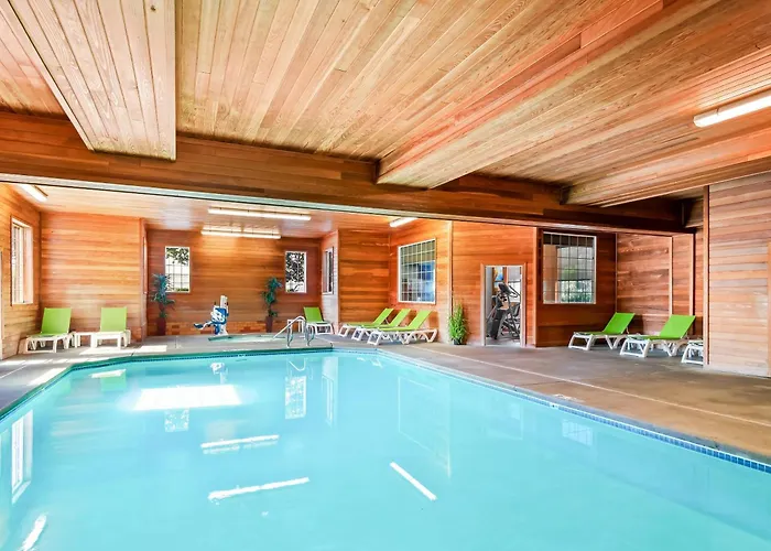 Comfort Suites Linn County Fairground And Expo