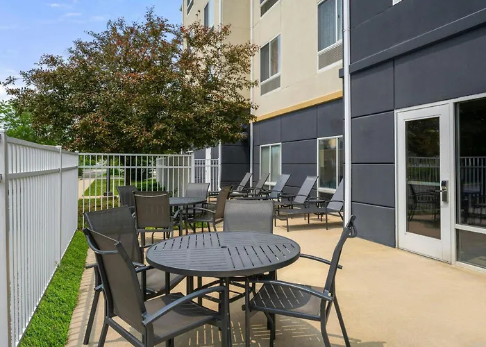 Fairfield Inn & Suites New Buffalo