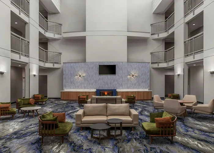 Fairfield Inn & Suites Oakland Hayward