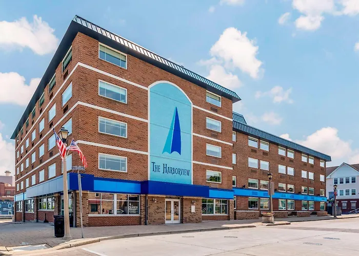 The Harborview On Lake Michigan, An Ascend Collection Hotel