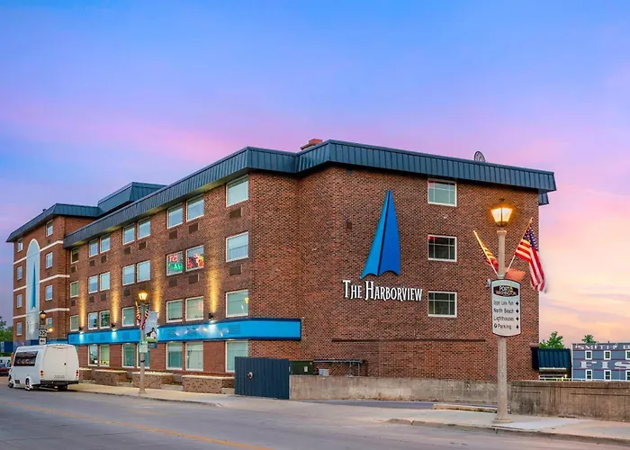 The Harborview On Lake Michigan, An Ascend Collection Hotel