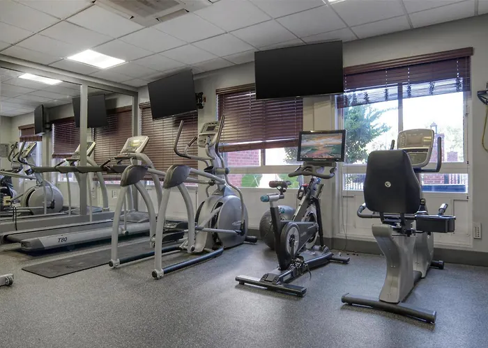 Best Western Plus Philadelphia-Choctaw Hotel And Suites