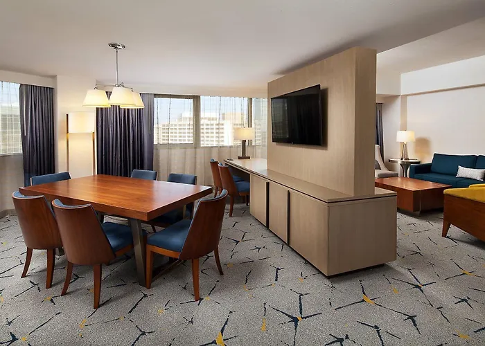 Sheraton Gateway Los Angeles Hotel