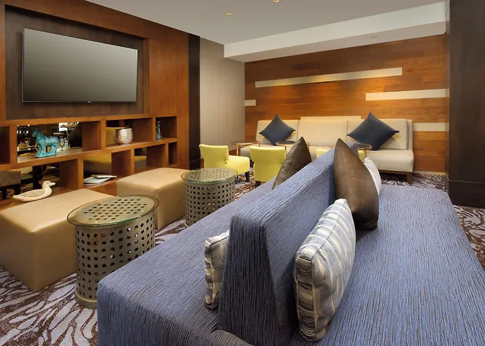 Skybridge Seattle Airport Hotel