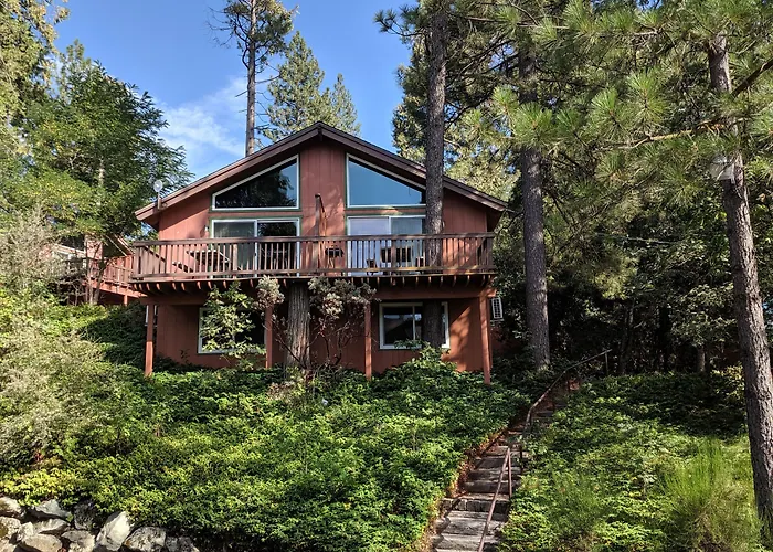 The Pines Resort & Conference Center