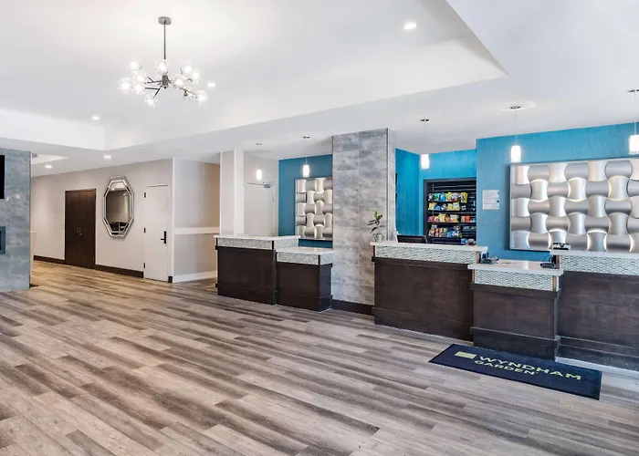 Wyndham Garden Kenosha Harborside