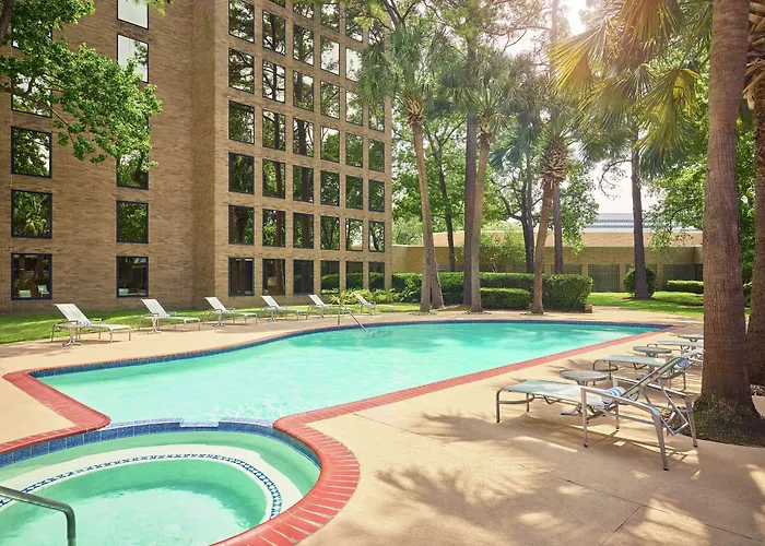 Doubletree By Hilton Houston Intercontinental Airport Hotel