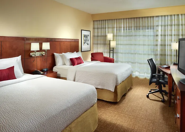 Courtyard By Marriott Birmingham Homewood