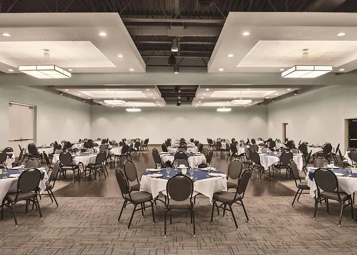 Radisson Hotel And Conference Center Fond Du Lac
