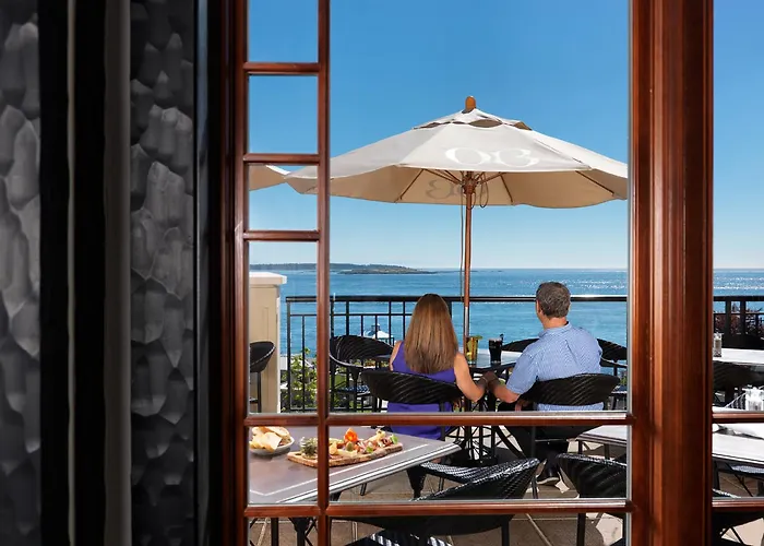 Oak Bay Beach Hotel (Adults Only)