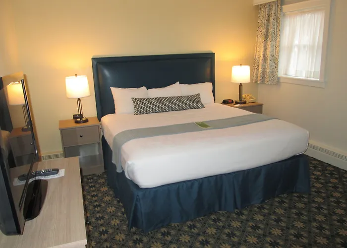 Middlebury Inn