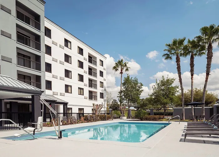 Courtyard By Marriott Jacksonville Butler Boulevard