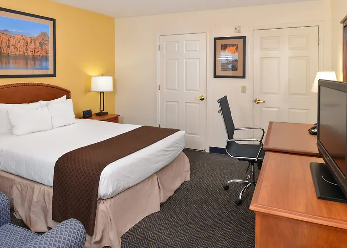 Howard Johnson By Wyndham Tempe University/Phoenix