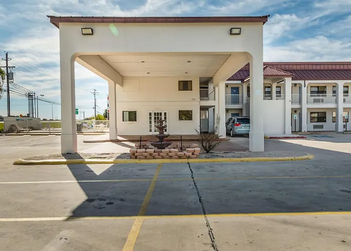Motel 6-San Marcos, Tx - North