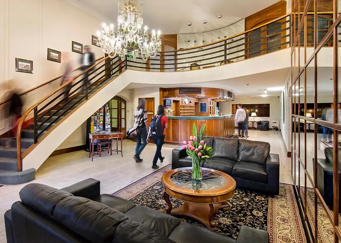 Adelaide Inn