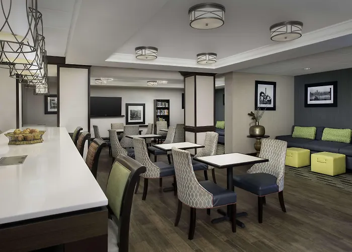 Hampton Inn Pittsburgh-Monroeville