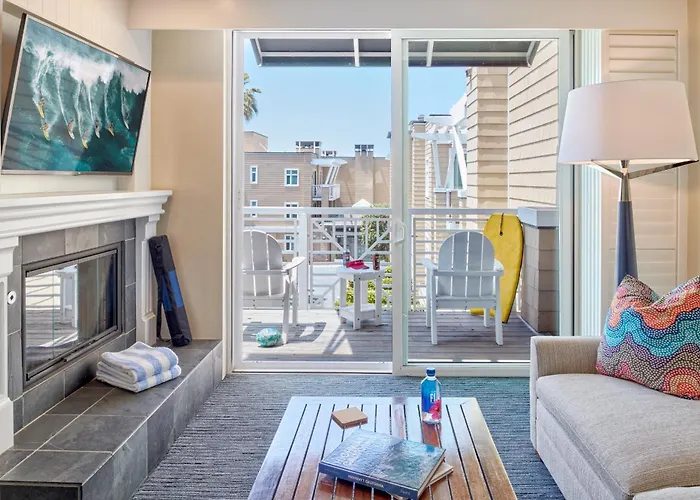 Beach House Hotel At Hermosa Beach