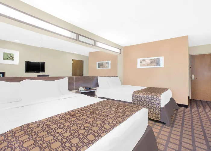 Microtel Inn & Suites By Wyndham Franklin