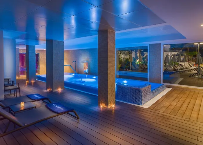 H10 Casa Del Mar