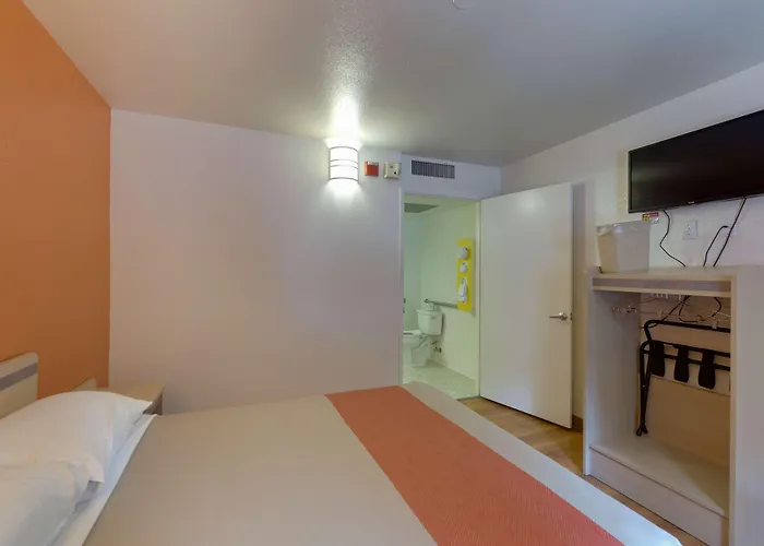 Motel 6 Weed - Mount Shasta