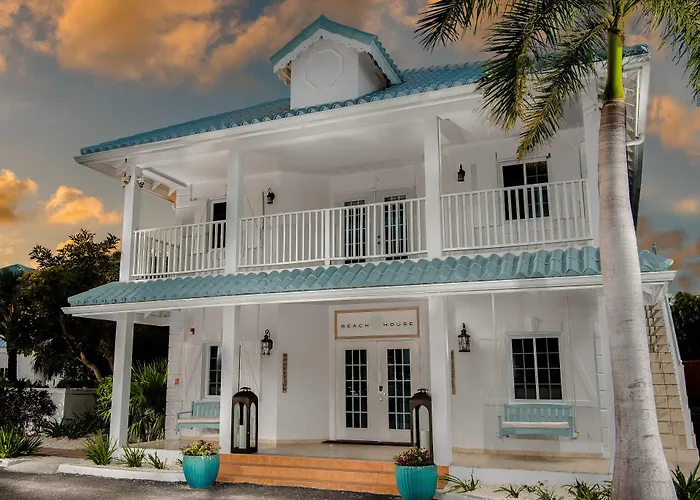 Beach House (Adults Only)