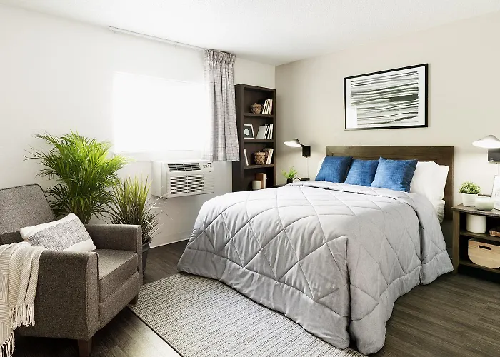 Intown Suites Extended Stay Raleigh Nc- Capital Blvd